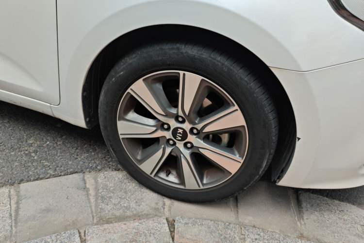 Used Kia K4 2014 1.6T Automatic Turbo
