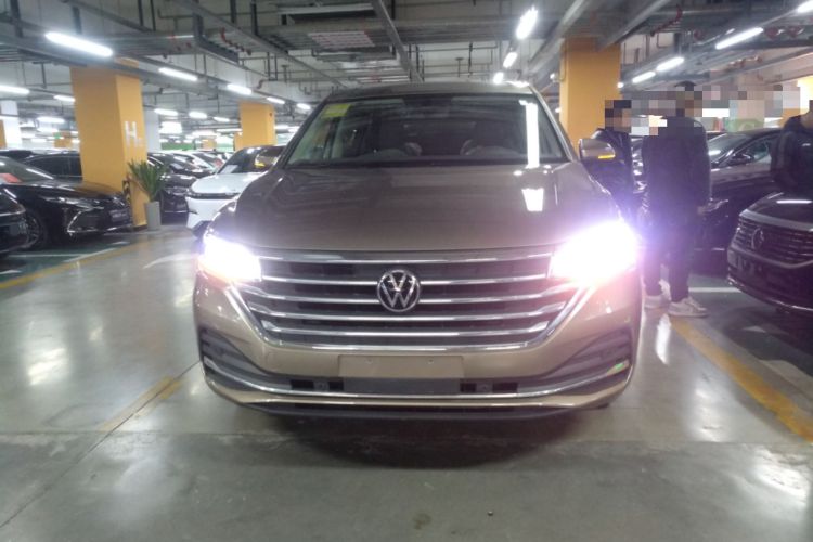 Used Volkswagen Viloran 2020 330TSI Luxury Edition
