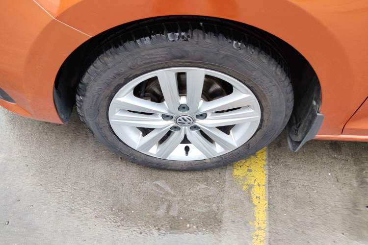 Used Volkswagen Santana 2015 Haval H6 1.6L Automatic Comfort Model
