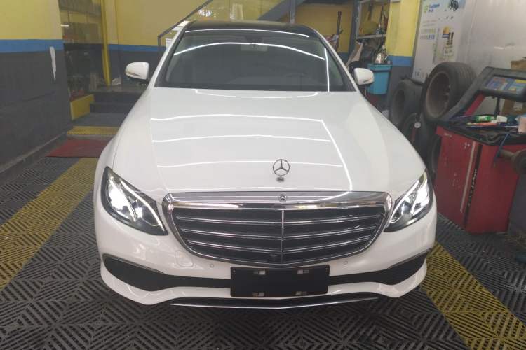 Used Mercedes-Benz E-Class 2019 E 300 L Stylish Model