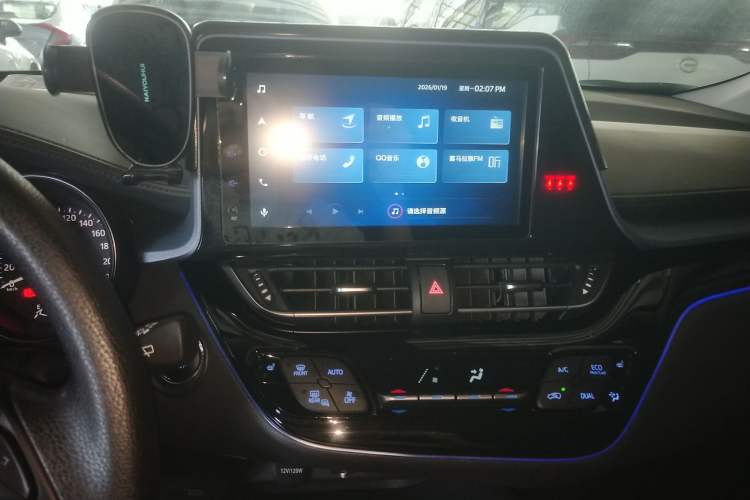 Used Toyota IZOA 2021 2.0L Enjoy Edition