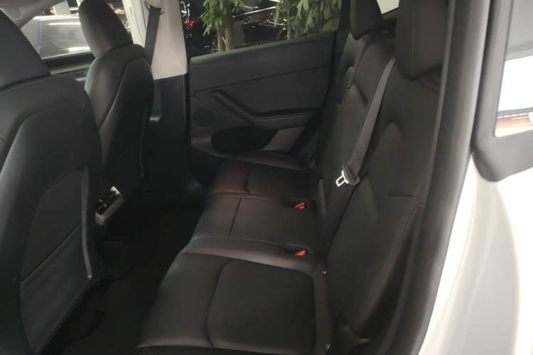 Used Tesla Model Y 2023 Rear-Wheel-Drive Version