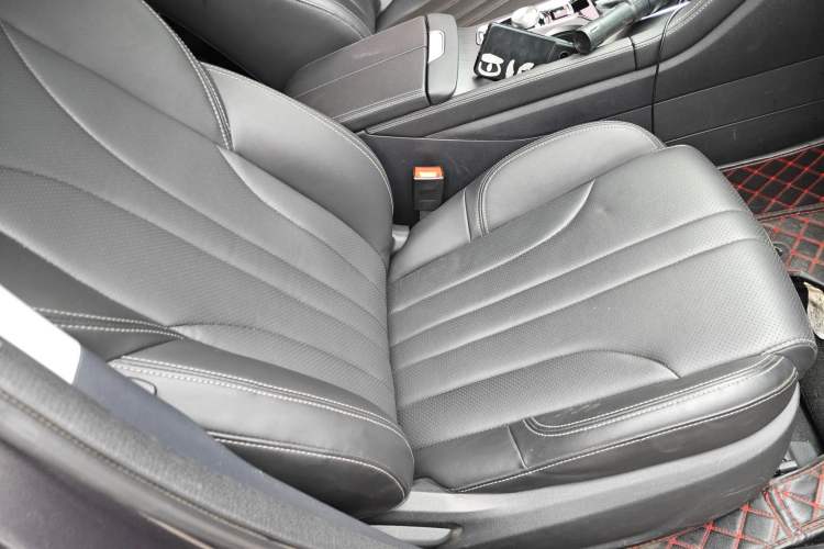 Used Changan CS75 PLUS 2020 1.5T Automatic Luxury Version
