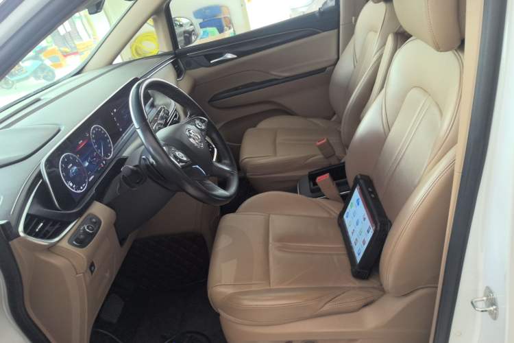 Used Buick GL8 2020 ES Land Cruiser 653T Luxury Edition