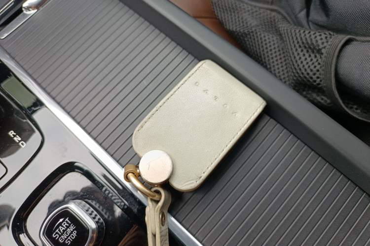 Used Volvo XC60 2022 B5 4x4 Zhiyi Luxury Edition
