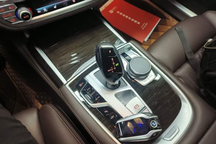 Used BMW 7 Series 2021 730Li Luxury Package