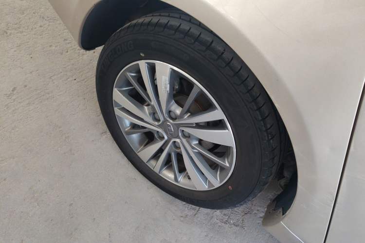 Used Geely Auto Emgrand 2018 1.5L Manual Upward Connect Edition
