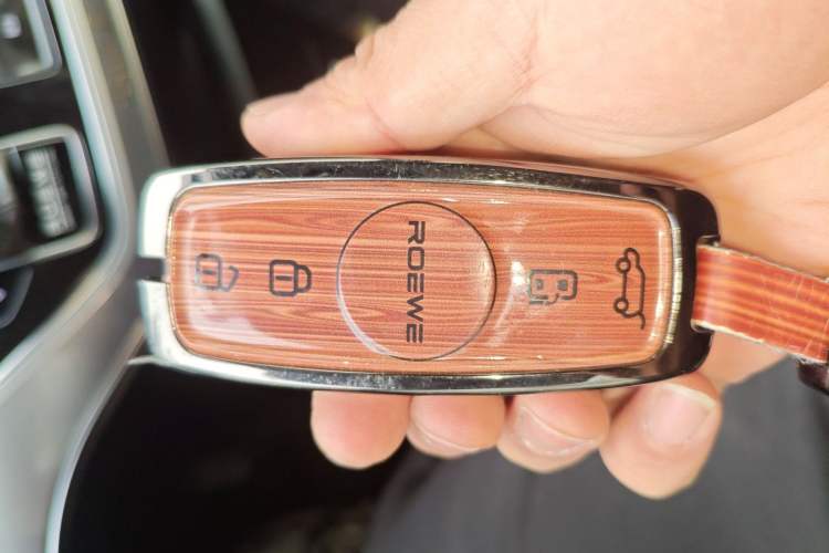 Used Roewe iMAX8 2022 400TGI Flagship Edition
