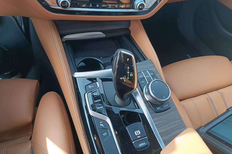 Used BMW 5 Series 2019 530i M Sport Package
