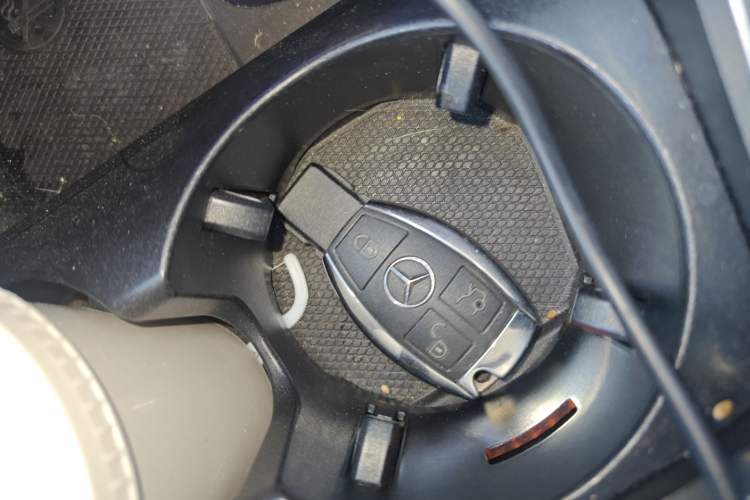 Used Mercedes-Benz GLC Coupe 2019 Facelift GLC 260 4MATIC Coupe SUV
