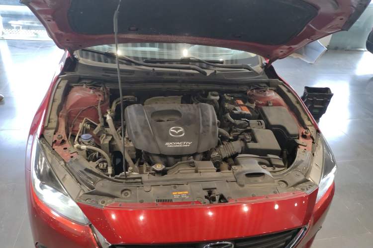 Used Mazda Mazda 3 Axela 2017 Sedan 1.5L Automatic Luxury Model Emission Standard China V
