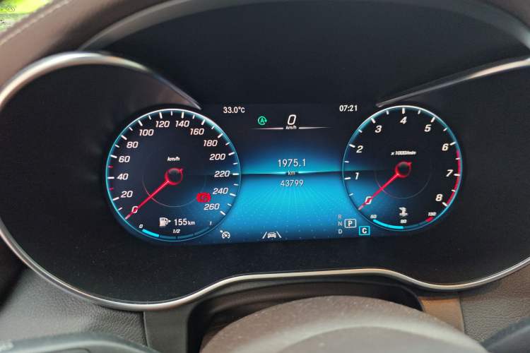 Used Mercedes-Benz GLC 2020 Facelift GLC 300 L 4MATIC Dynamic Edition
