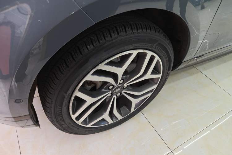 Used Land Rover Range Rover Evoque 2020 249 PS R-DYNAMIC S Sport Edition
