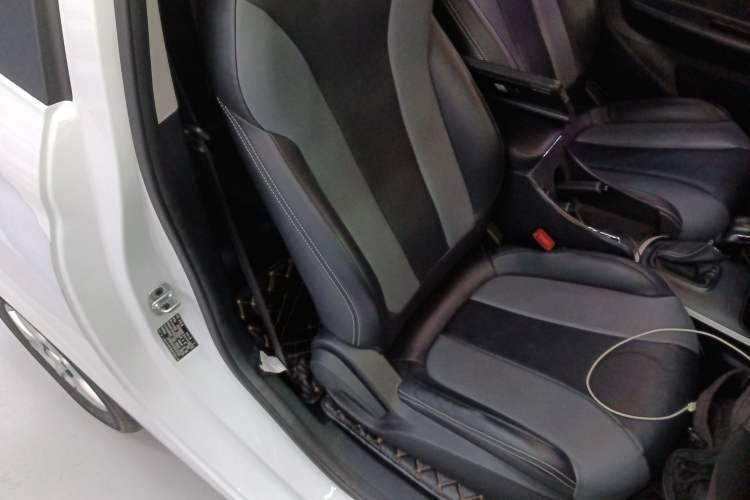 Used Roewe Clever 2022 311km QiQi BoBo Edition
