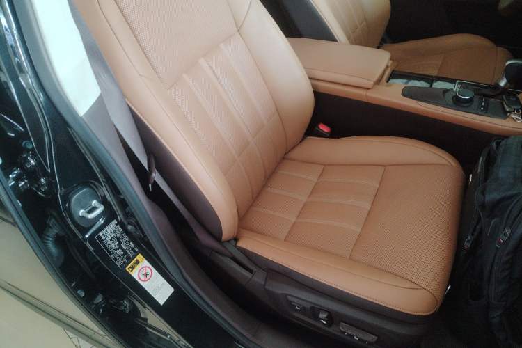 Used Lexus ES 2015 200 Elite Edition
