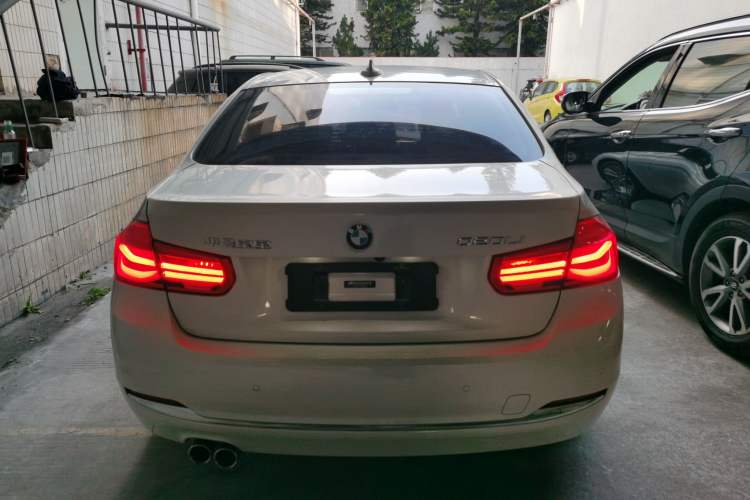 Used BMW 3 Series 2017 320Li Fashion Model
