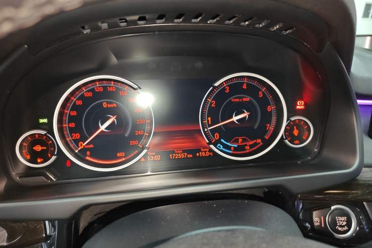 Used BMW X5 2014 xDrive35i Luxury Model
