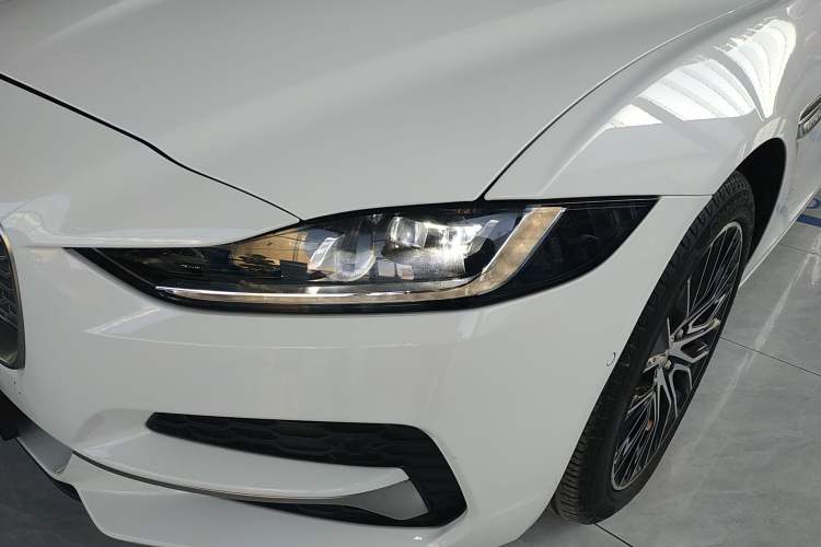 Used Jaguar XEL 2020 2.0T 200 PS S Advanced Elegance Edition