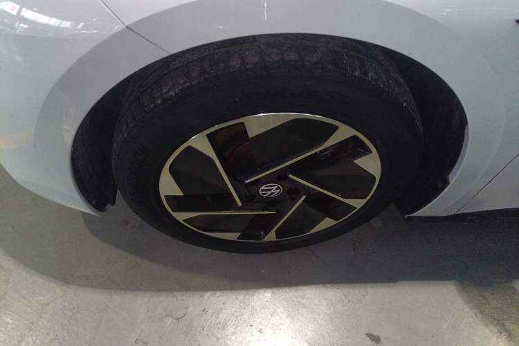 Used Volkswagen ID.3 2022 Active Pure Intelligent Enjoyment Edition
