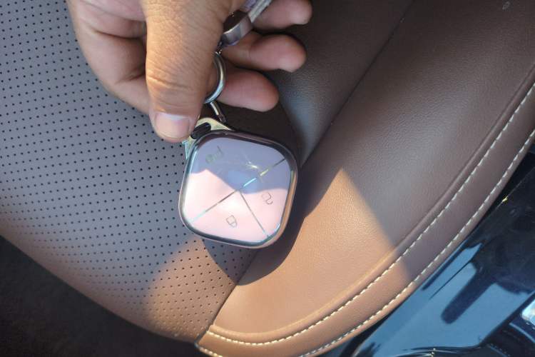 Used Wuling Bingo 2023 333 km Lingxi Connected Version