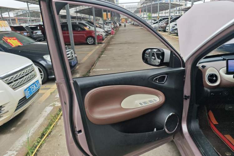 Used Wuling Bingo 2023 333 km Lingxi Connected Version
