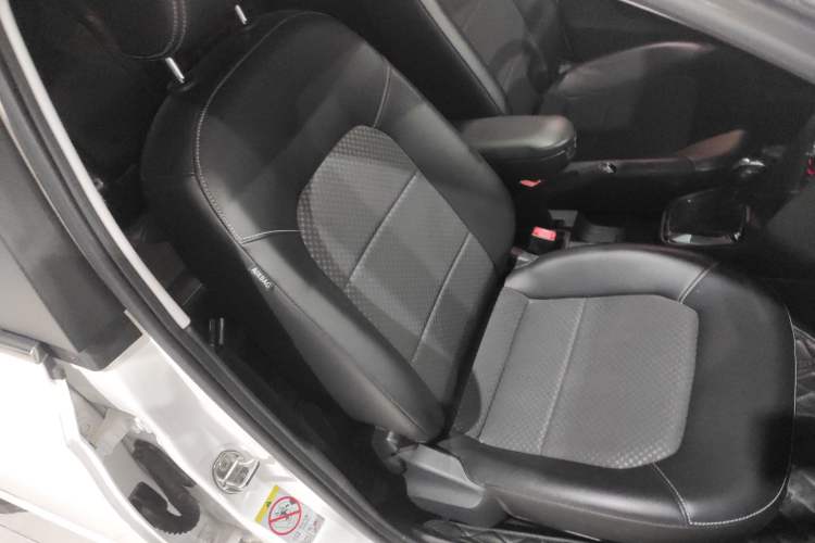 Used Volkswagen Santana 2015 Haval H6 1.6L Automatic Comfort Model