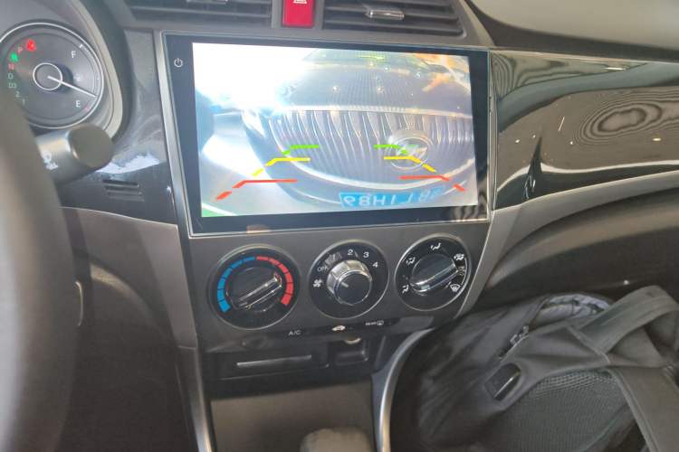 Used Honda Crider 2015 1.8L automatic comfort version
