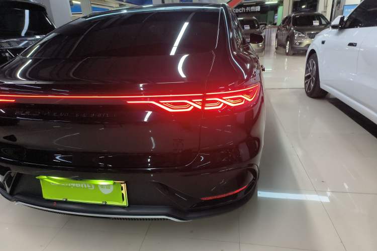 Used BYD Han 2023 EV Champion Edition 506KM Front-Wheel-Drive Premium Model
