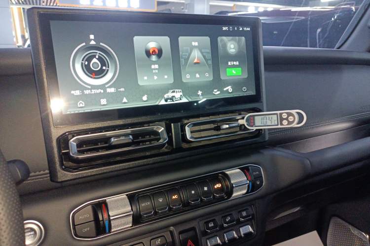 Used  T01 2025 2.0T Changfeng
