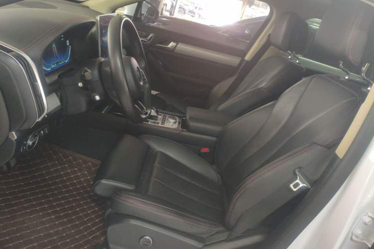 Used BYD Tang New Energy 2019 DM 2.0T All-Wheel Drive Connected Leading Model 7 Seats China VI Standard