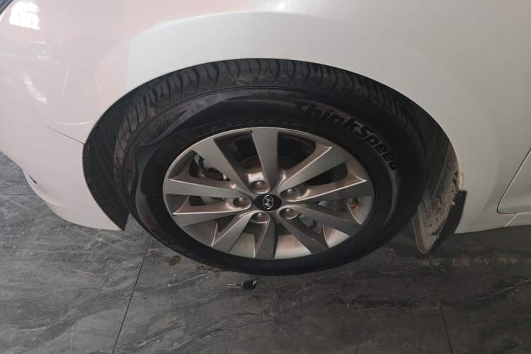 Used Hyundai Mistra 2014 1.8L Automatic Smart GLS
