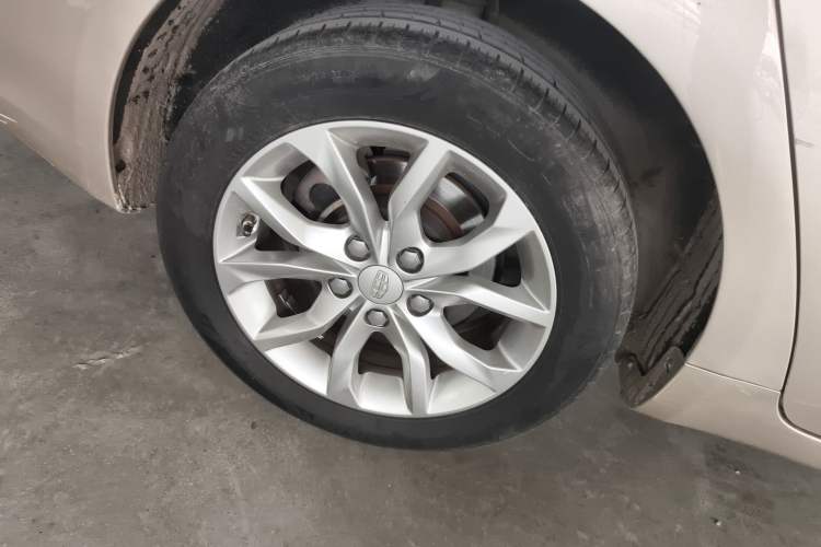 Used Geely Auto Emgrand GL 2017 1.8L Manual Elite Model