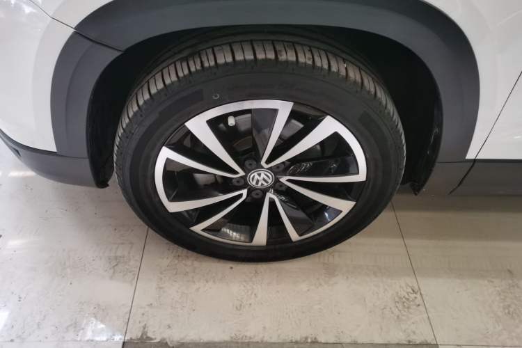 Used Volkswagen Tharu 2020 280TSI Two-Wheel Drive Luxury Edition China VI Standard
