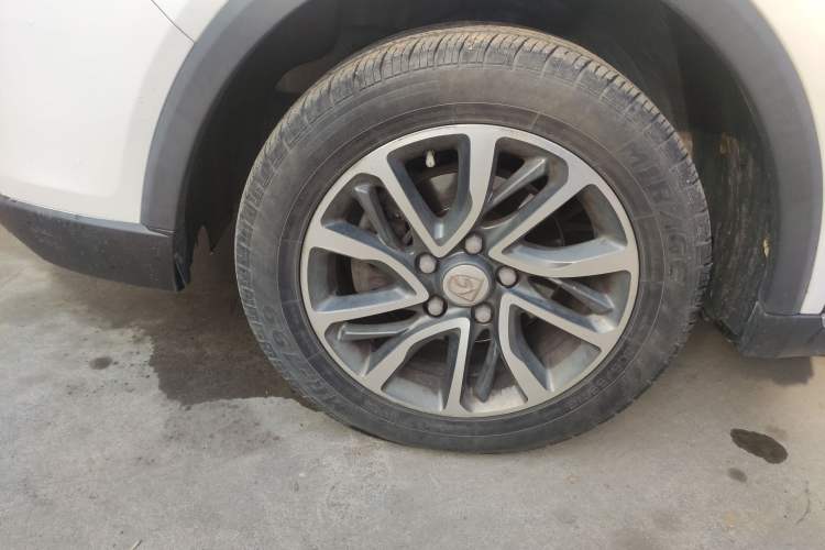 Used Baojun 730 2017 1.5T Manual Fashion Version 7 Seats China V Emission Standard
