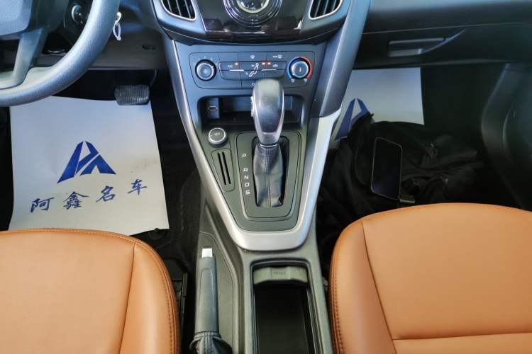 Used Ford Focus 2018 Hatchback Classic 1.6L Automatic Comfort Plus SmartDrive Edition