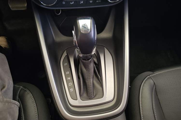 Used Ford Escort 2017 Happiness Edition 1.5L Automatic Fashion Version