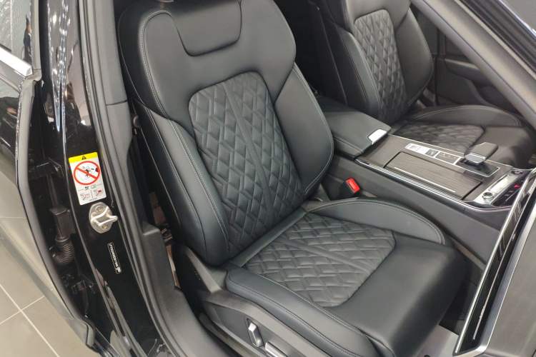 Used Audi A6L 2025 Restyled 45 TFSI quattro Prestige Dynamic Edition