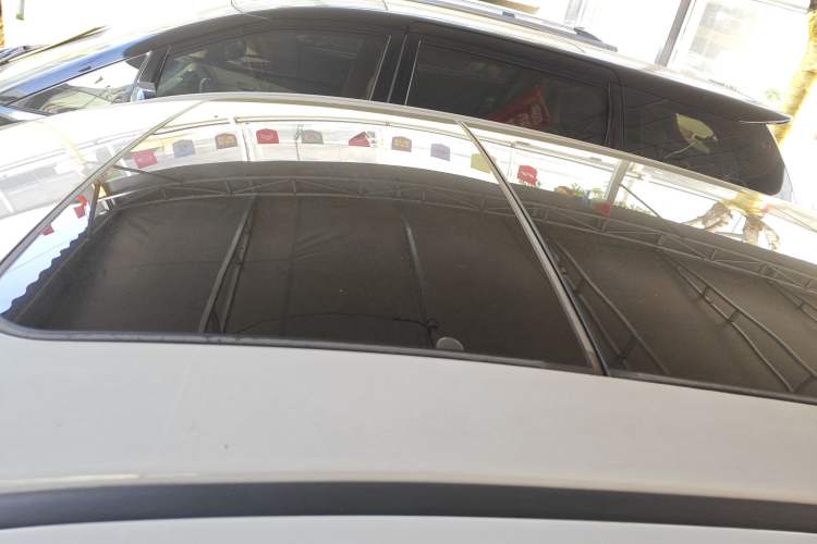 Used Honda Vezel 2017 1.8L CVT Front-Wheel Drive Pioneer Edition