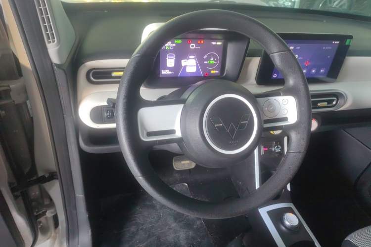 Used Wuling Hongguang MINIEV 2024 3rd Generation 170 km
