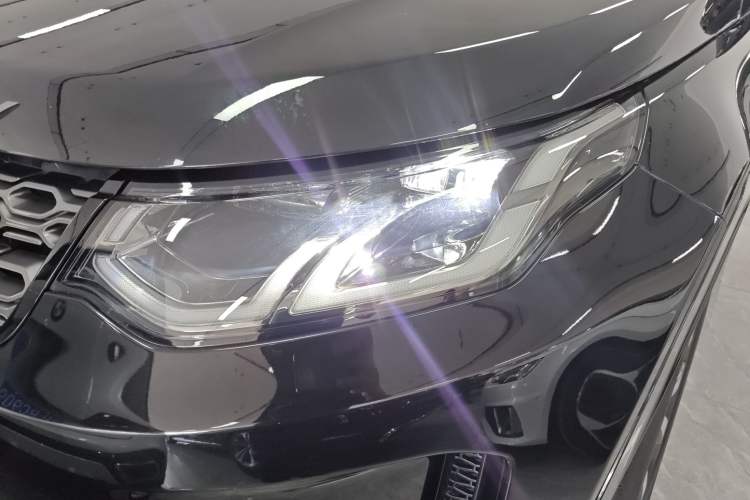 Used Land Rover Discovery Sport 2022 Revised Version 249 PS R-Dynamic S Performance Edition 5 Seats