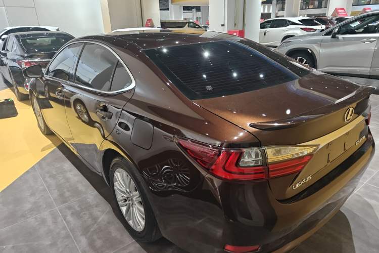 Used Lexus ES 2015 200 Elite Edition
