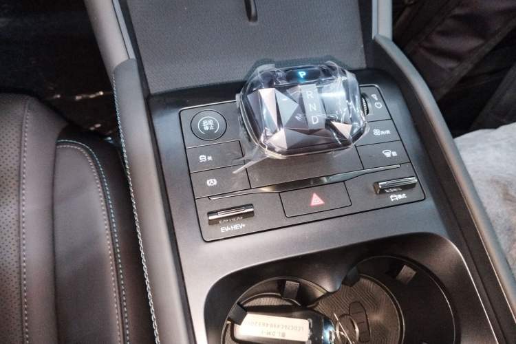 Used BYD Qin L 2024 DM-i 120KM Leading Model
