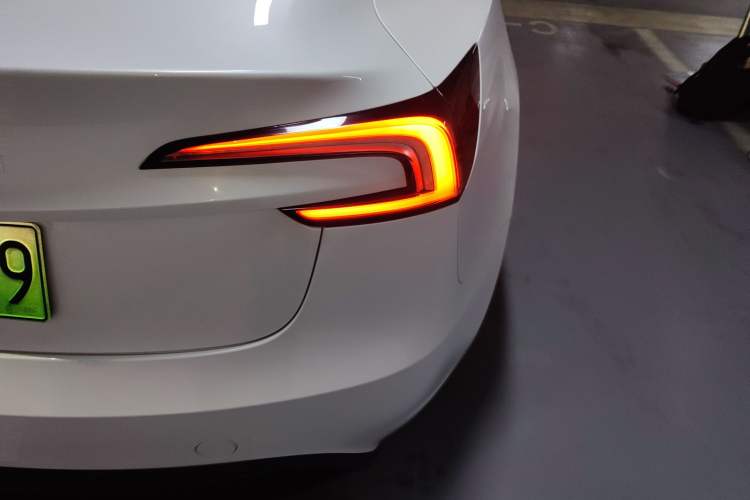 Used Tesla Model 3 2023 Rear-Wheel-Drive Version
