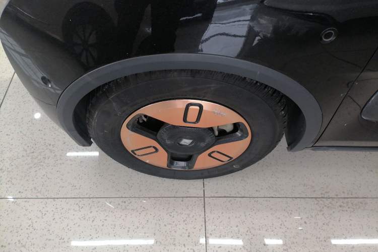 Used Baojun KiWi EV 2021 Artist Model Lithium Iron Phosphate
