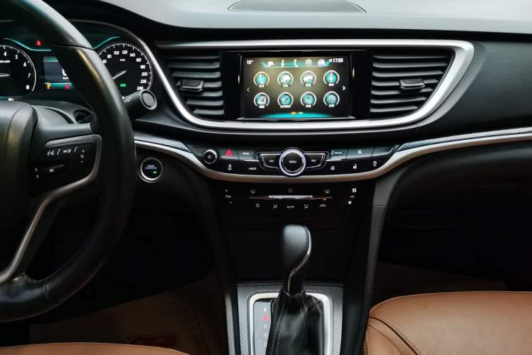 Used Buick GT 2019 18T Automatic Connected Flagship Version China VI Standard