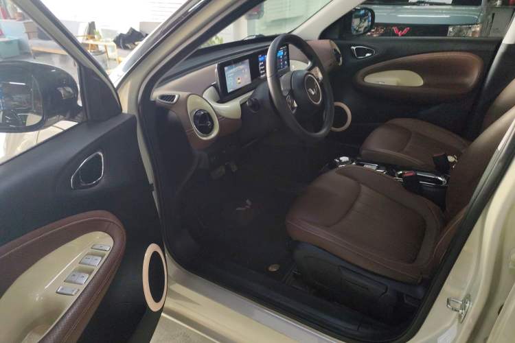 Used Wuling Bingo 2023 333 km Enjoyment Version
