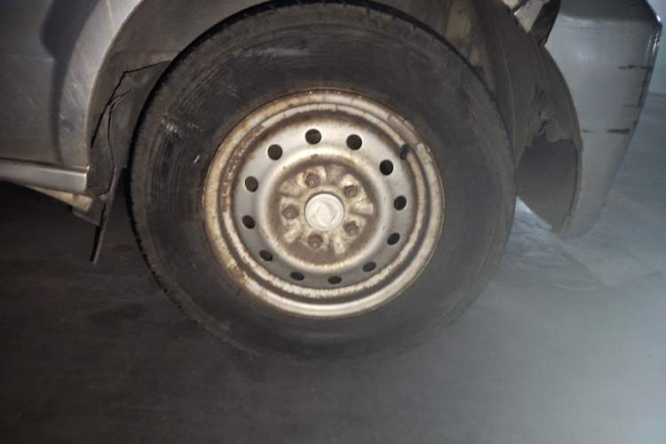 Used Dongfeng Xiaokang C37 2012 1.4L Comfort Version DK13-06