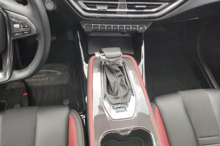 Used Oshan X5 2022 Sport Edition 1.5T DCT Cyclone Assault