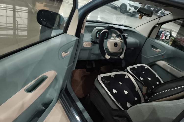 Used  uni 2022 Mildly Sweet Edition