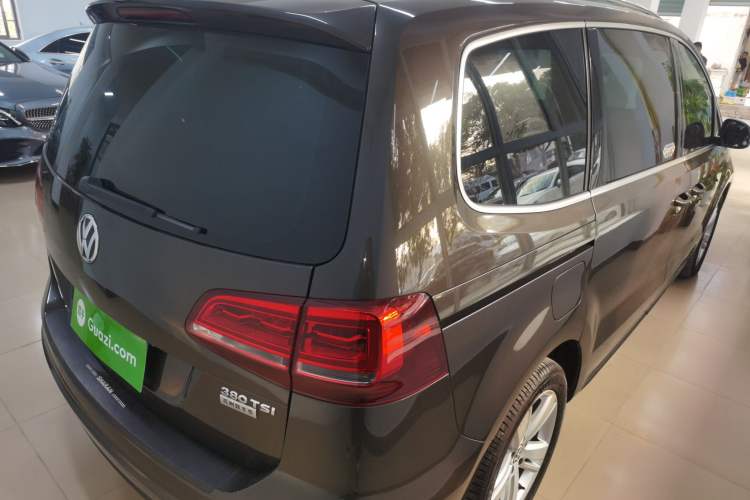 Used Volkswagen Sharan 2018 Revised Version 380TSI Comfort Edition 7-Seater
